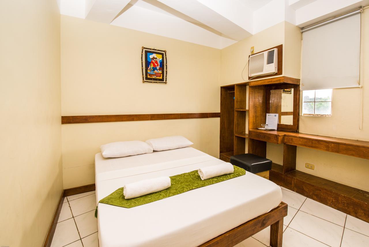 Qm Pension House Tagbilaran City Exterior foto